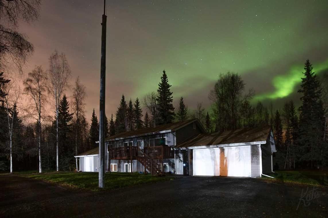North Pole Escape With Deck And Aurora Lights Views! Vila Exterior foto